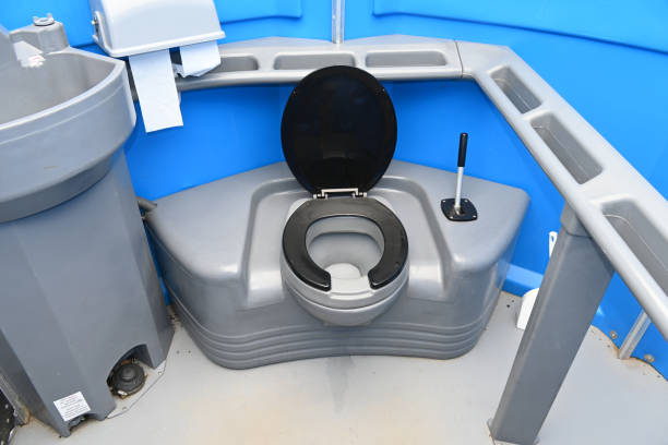Best Porta potty rental near me  in Noank, CT